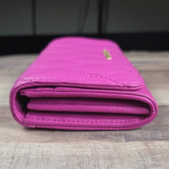 Vera Bradley Magenta Leather Quilted Audrey Wallet - Picture 5 of 13